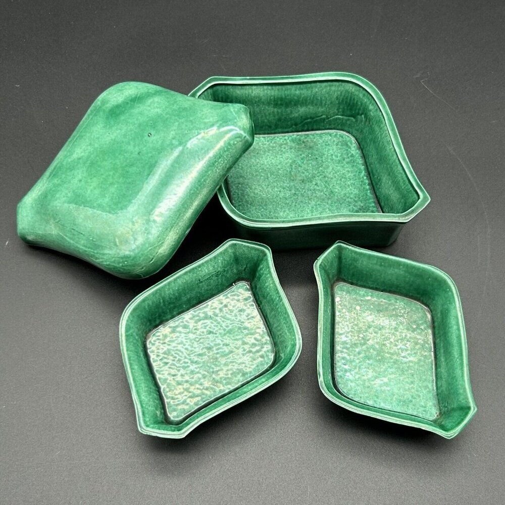 Vintage 1955 Studio Art Pottery Set Ceramic Green Glazed Box + 2 Side Dishes - Picture 2 of 14